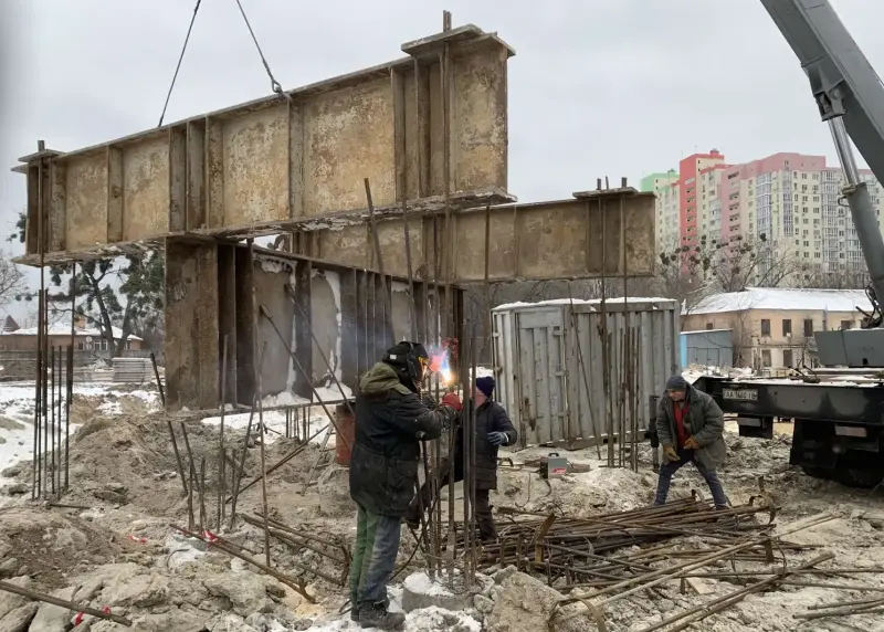 Статичні випробування паль